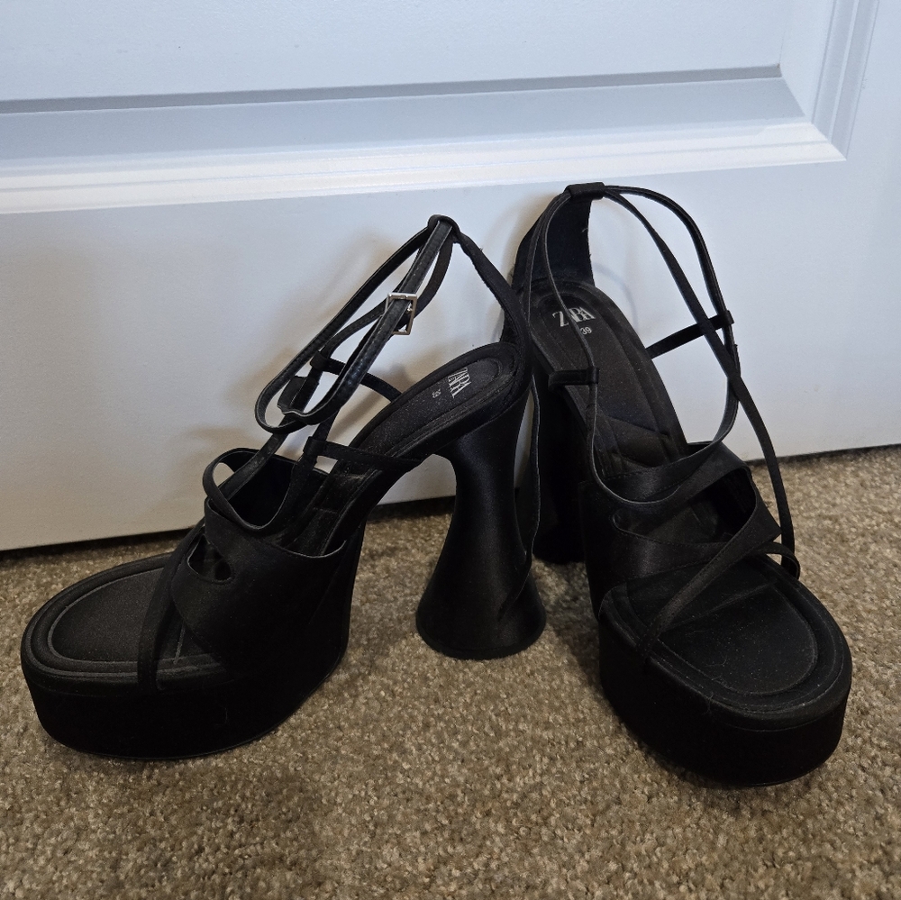 Zara Black Strappy Platform Heels